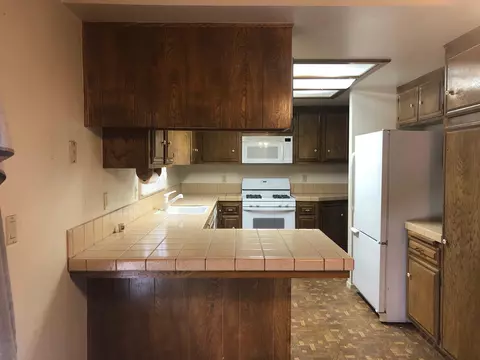 44240 Ruthron Ave, Lancaster, CA 93536 photo 4
