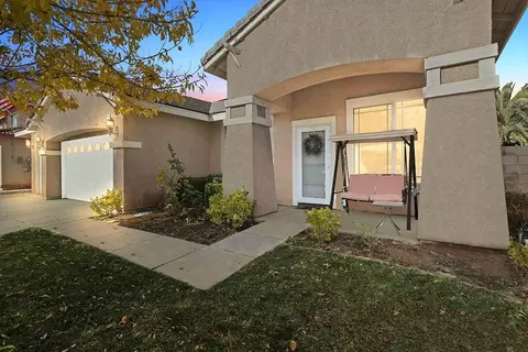 3525 Springview Way, Palmdale, CA 93551 photo 2
