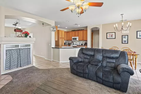 3525 Springview Way, Palmdale, CA 93551 photo 7