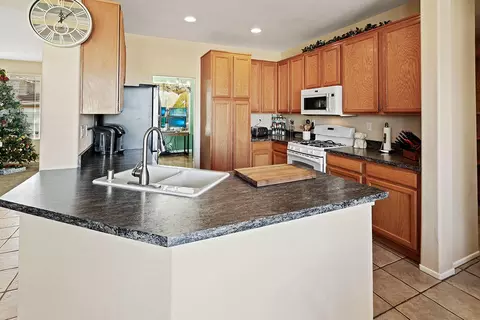 3525 Springview Way, Palmdale, CA 93551 photo 10