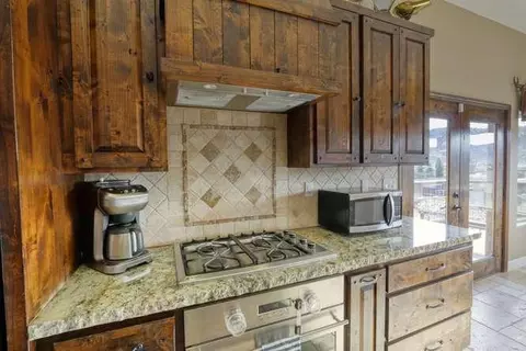 24201 Deertrail Dr, Tehachapi, CA 93561 photo 9