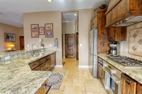 24201 Deertrail Dr, Tehachapi, CA 93561 photo 8
