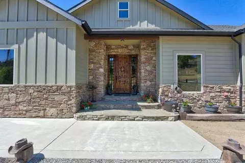 24201 Deertrail Dr, Tehachapi, CA 93561 photo 4