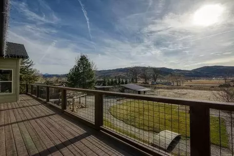 24201 Deertrail Dr, Tehachapi, CA 93561 photo 41