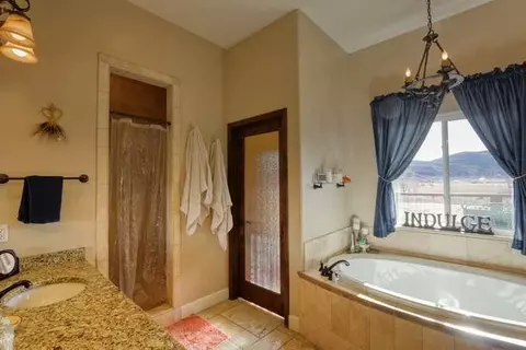 24201 Deertrail Dr, Tehachapi, CA 93561 photo 18