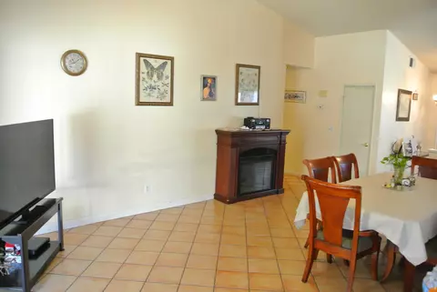 37522 Royal Ct, Palmdale, CA 93552 photo 8