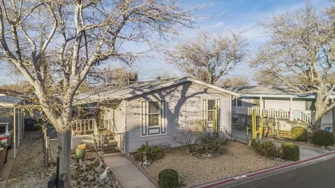 3524 Avenue R E #325, Palmdale, CA 93550 photo 1