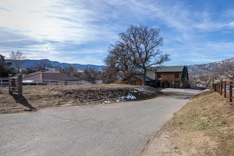 22731 Fran Dr, Tehachapi, CA 93561 photo 21