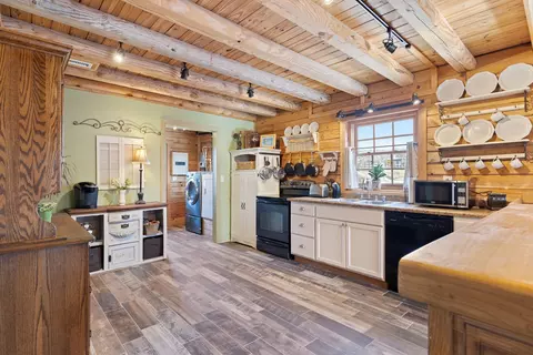 22731 Fran Dr, Tehachapi, CA 93561 photo 5