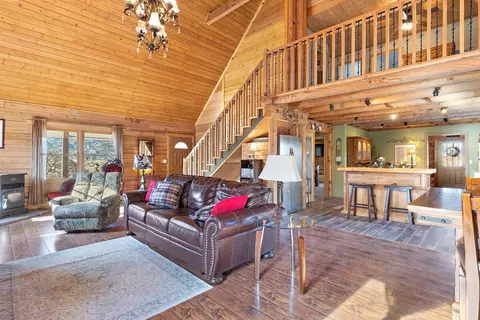 22731 Fran Dr, Tehachapi, CA 93561 photo 3