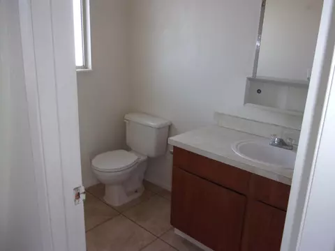 3413 Gregory Dr, Mojave, CA 93501 photo 10