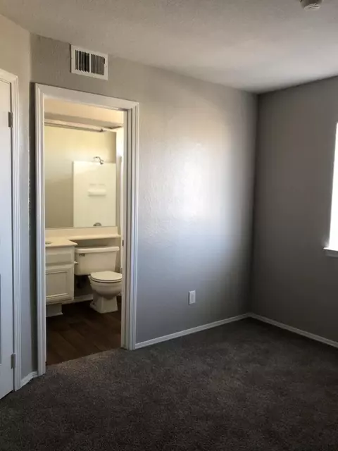 2033 Oldfield St, Lancaster, CA 93535 photo 38