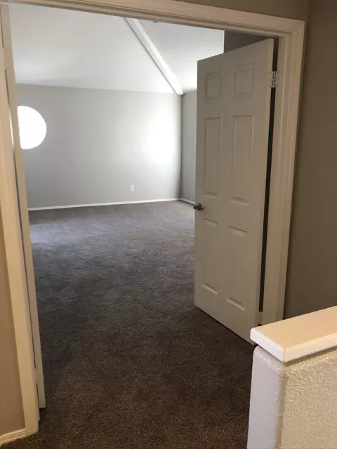 2033 Oldfield St, Lancaster, CA 93535 photo 40