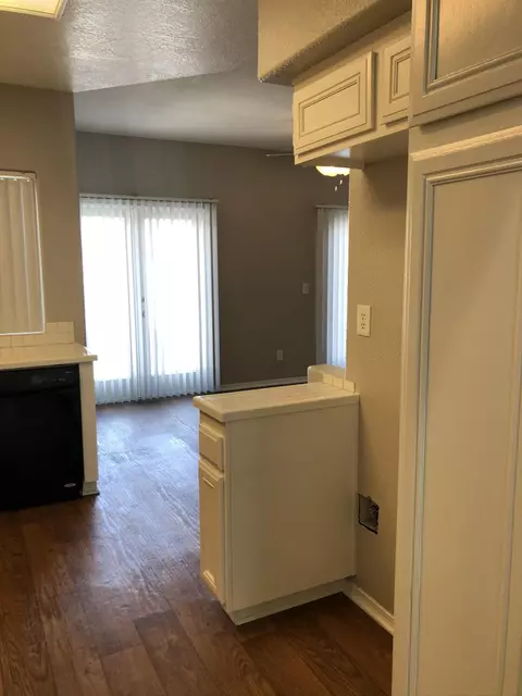 2033 Oldfield St, Lancaster, CA 93535 photo 22