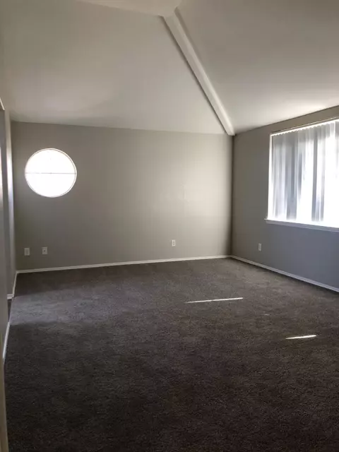 2033 Oldfield St, Lancaster, CA 93535 photo 56