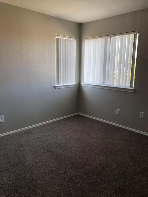 2033 Oldfield St, Lancaster, CA 93535 photo 46