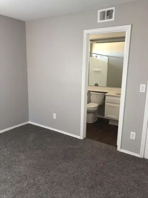 2033 Oldfield St, Lancaster, CA 93535 photo 47