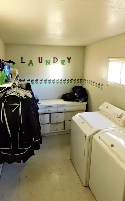 44346 3rd St E, Lancaster, CA 93535 photo 5