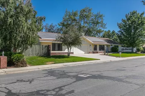 87 White Oak Dr, Tehachapi, CA 93561 photo 2