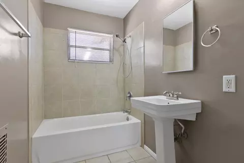 44456 2nd St E, Lancaster, CA 93535 photo 11