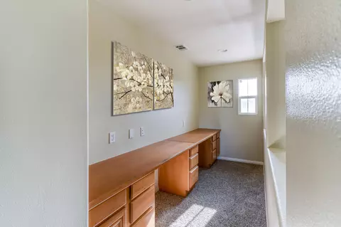 4227 Edam St, Lancaster, CA 93536 photo 11