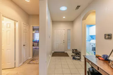 44149 Dawn Ct, Lancaster, CA 93536 photo 5