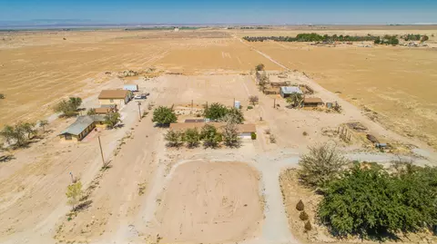 9635 H Ave E, Lancaster, CA 93535 photo 58