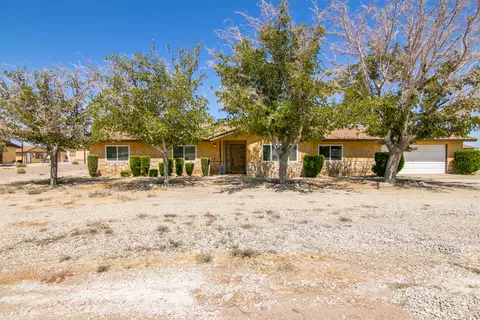9635 H Ave E, Lancaster, CA 93535 photo 18