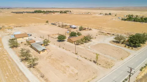 9635 H Ave E, Lancaster, CA 93535 photo 59