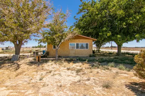 9635 H Ave E, Lancaster, CA 93535 photo 23