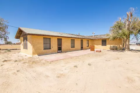 9635 H Ave E, Lancaster, CA 93535 photo 27