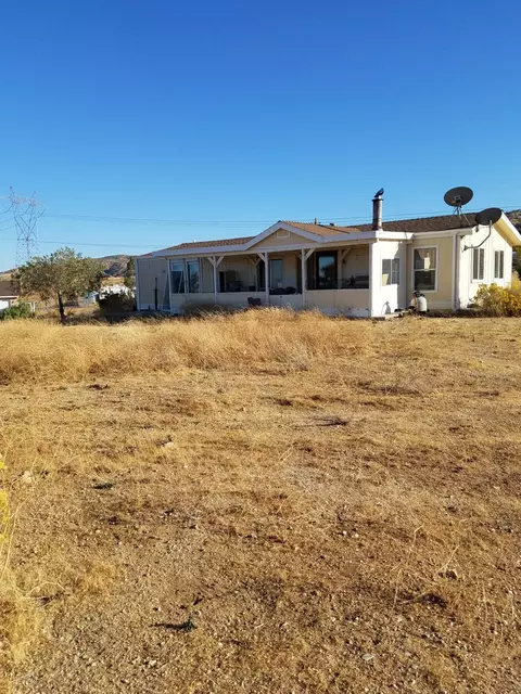 34237 E 47th St, Palmdale, CA 93552 photo 2