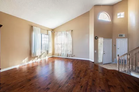 2057 E Ivesbrook St, Lancaster, CA 93535 photo 11
