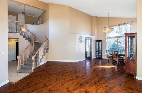 2057 E Ivesbrook St, Lancaster, CA 93535 photo 7