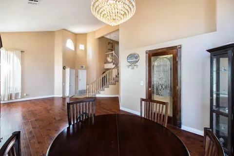 2057 E Ivesbrook St, Lancaster, CA 93535 photo 10