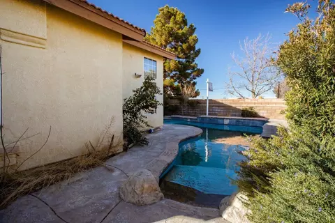2057 E Ivesbrook St, Lancaster, CA 93535 photo 31
