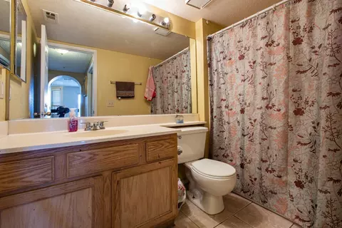 2057 E Ivesbrook St, Lancaster, CA 93535 photo 17