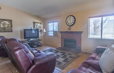 37616 Rose St, Palmdale, CA 93552 photo 14