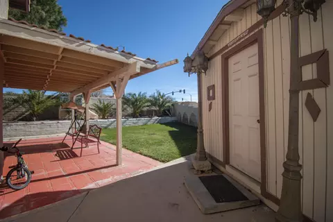 37616 Rose St, Palmdale, CA 93552 photo 28