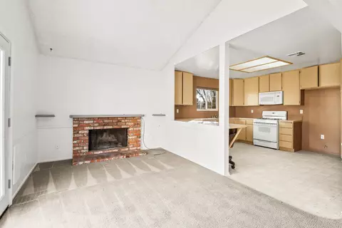44202 Fig Ave, Lancaster, CA 93534 photo 8