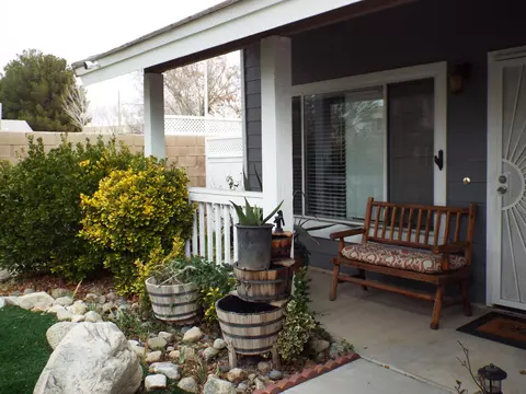 44664 Tarragon Dr, Lancaster, CA 93536 photo 14