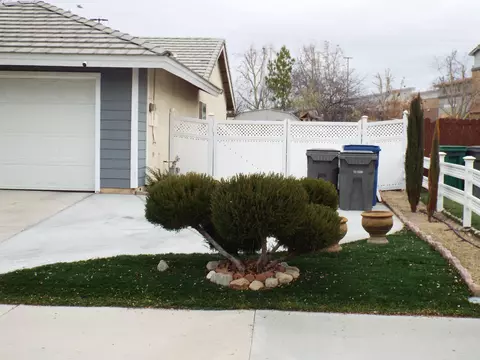 44664 Tarragon Dr, Lancaster, CA 93536 photo 18