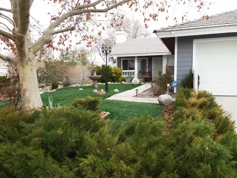 44664 Tarragon Dr, Lancaster, CA 93536 photo 1