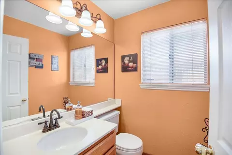 2106 E Nugent St, Lancaster, CA 93535 photo 11