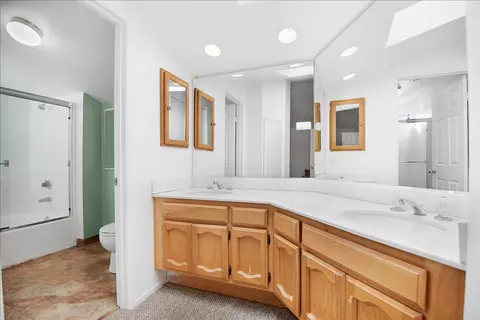 2106 E Nugent St, Lancaster, CA 93535 photo 10