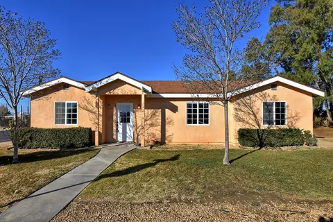 609 Avenue K4 E, Lancaster, CA 93535 photo 1