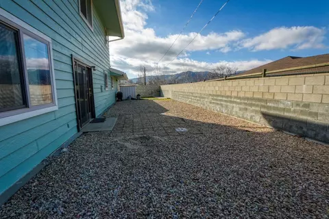 19801 Luana Dr, Tehachapi, CA 93561 photo 18