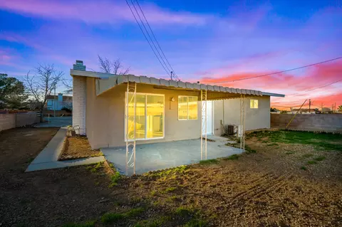 38228 15th St E, Palmdale, CA 93550 photo 22