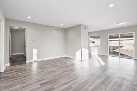 38228 15th St E, Palmdale, CA 93550 photo 5