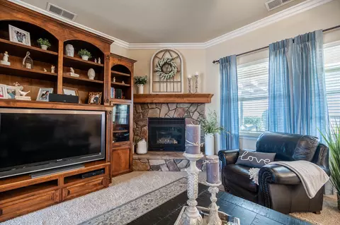 21760 Mid Way, Tehachapi, CA 93561 photo 15